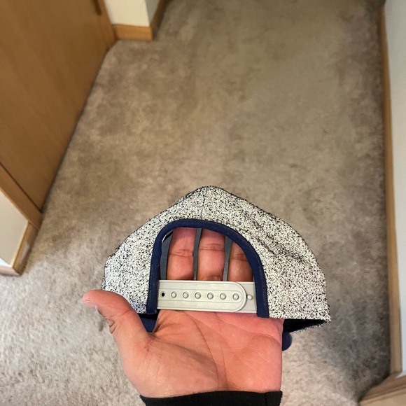 Used dodgers SnapBack - Picture 2 of 2